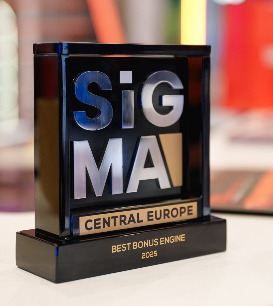 best bonus engine of 2015 award.jpg